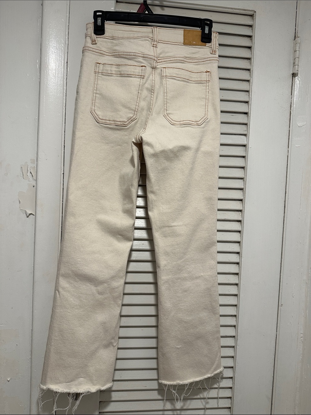 Zara Cream Wide-Leg Jeans - Picture 4 of 7